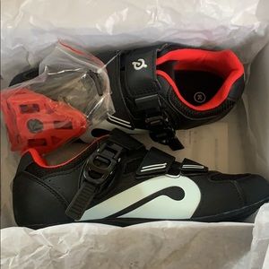 NIB Peloton Women’s Cycling Shoes